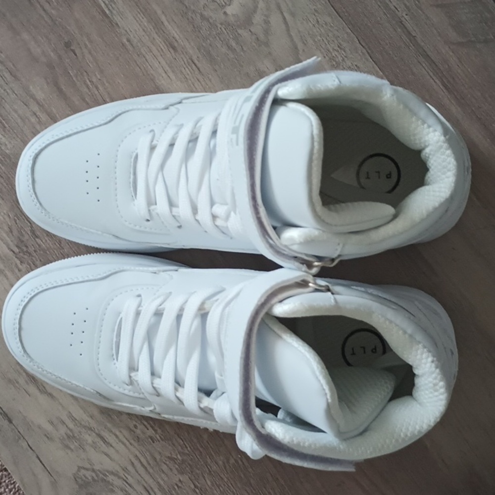 PLT Tennis Shoes Sneakers - Picture 10 of 11